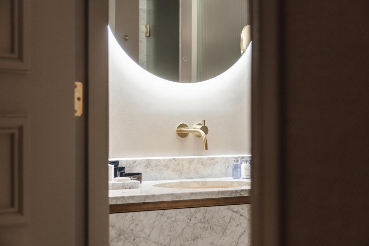Hotel 717 Amsterdam Ngoại thất bức ảnh Bathroom
