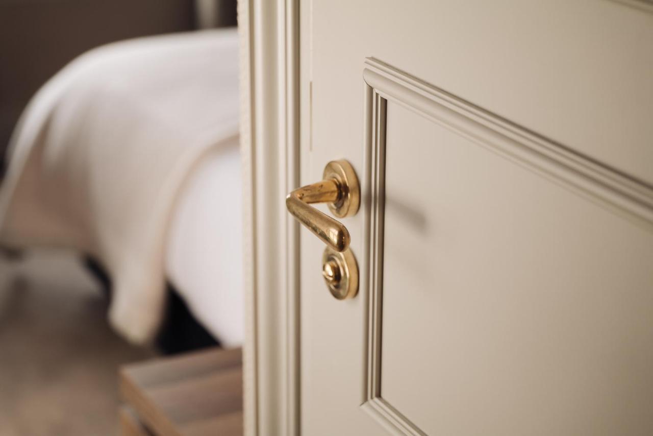 Hotel 717 Amsterdam Ngoại thất bức ảnh A door handle